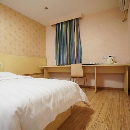 Jia Mei Xin Holiday Hotel Baiyun Airport Branch Guangzhou Buitenkant foto